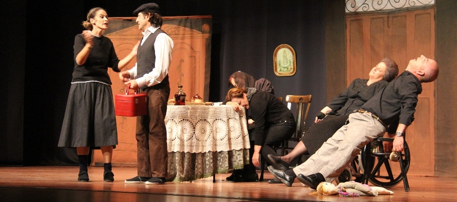 TEATRO 7D7 EN CASA CULTURA ALMUÑECAR 14