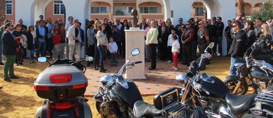 Almuñécar rinde un emotivo homenaje póstumo a Pepe Matías