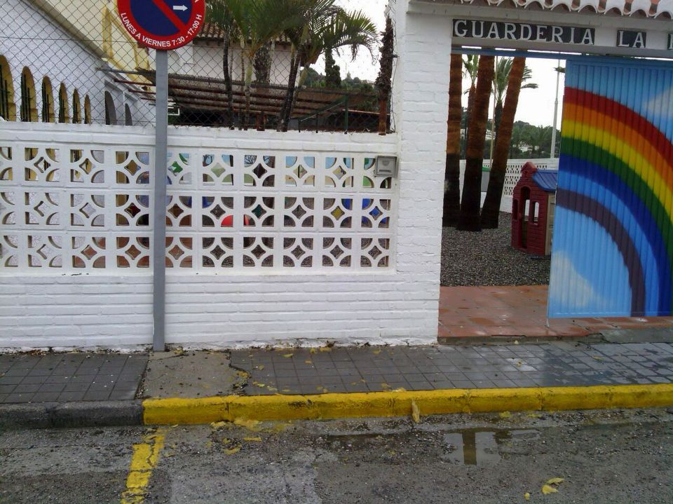 Entrada a la guardería municipal de La Herradura
