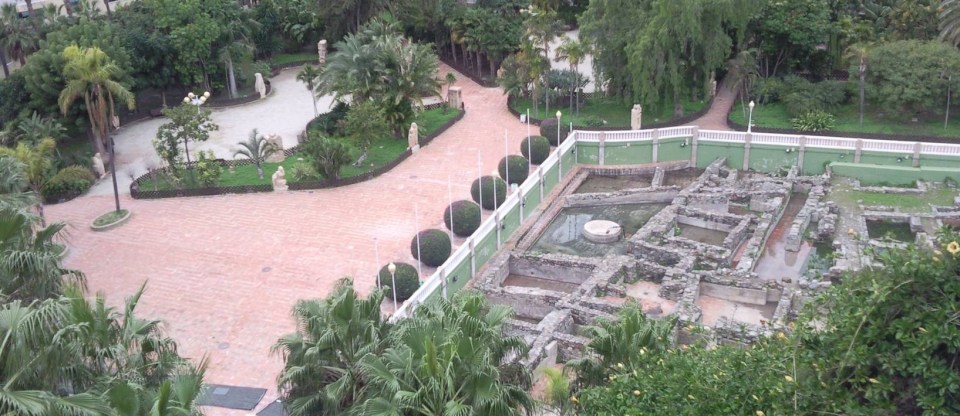 La Policía Local de Almuñécar detiene a un joven por presunta venta de droga