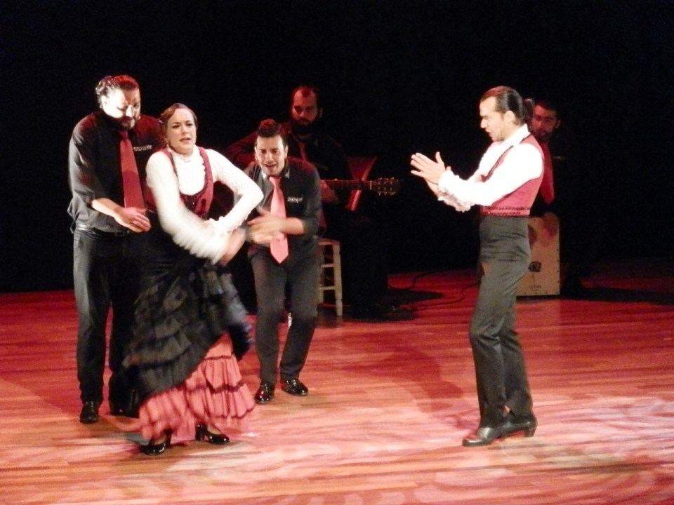 El bailaor Pepe Flores presentó en Almuñécar su espectáculo “Pasaje”