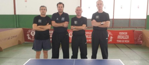 Foto de archivo: CD Veteranos Tenis Mesa Almuñécar CD VETERANOS TENIS MESA ALMUÑECAR 14