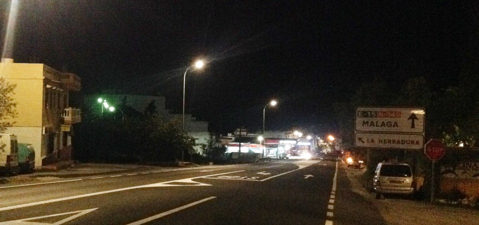 MEJORA ALUMBRADO NUEVAS FAROLAS ACCESO LA HERRADURA 14