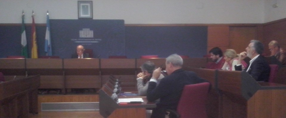 reunion mesa turismo 18 XII 2014 (1)