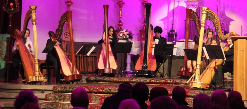 Concierto de la Orquesta de Arpas de Málaga en la Iglesia de la Encarnación de Almuñécar