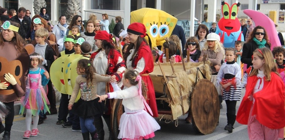 PASACALLES CARNAVAL INFANTIL LA HERRADURA 2