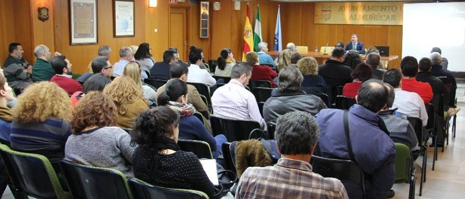 El Director Provincial de la Seguridad Social presentó en Almuñécar el portal Tu Seguridad Social El Director Provincial de la Seguridad Social presentó en Almuñécar el portal Tu Seguridad Social