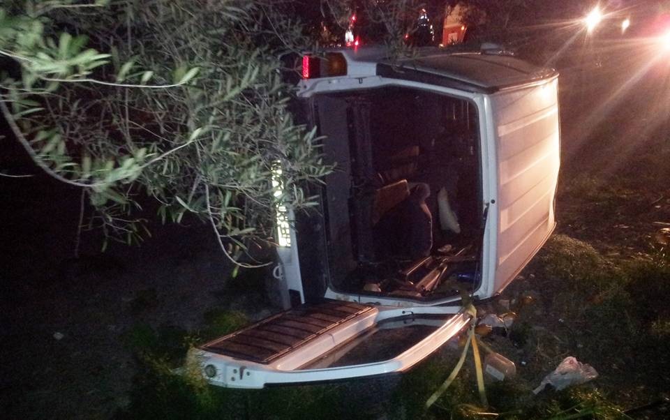 Vehículo siniestrado en Almuñécar