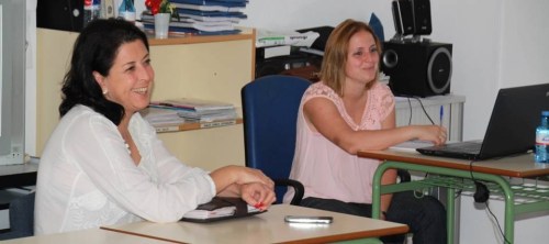 MARIA VICTORIA CERVILLA Y MARIA DEL CARMEN REINOSO 15 2