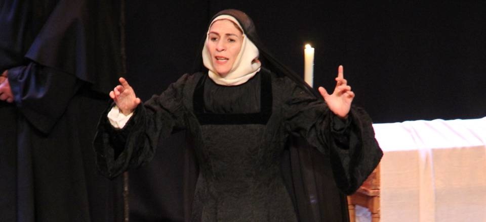 TEATRO EN ALMUÑECAR CON JUANA LA REINA QUE NO QUISO  REINAR 15 2