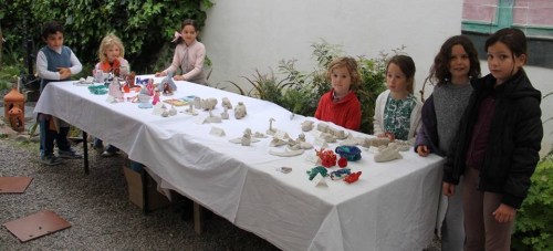 El Estudio de Arte "Rosario González" de La Herradura celebra una exposición colectiva de pequeños artistas