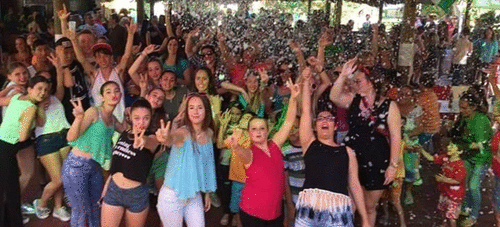 Convivencia de los jóvenes de CANDA en el AquaTropic