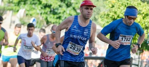 Atleta del Club Atletismo Sexitano en la carrera de "Las dos Colinas" Atleta del Club Atletismo Sexitano en la carrera de Las dos Colinas