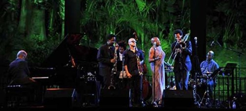 Dee Dee Bridgewater ofreció un espectacular concierto en Almuñécar