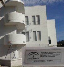 IU reitera una petición para poner en alquiler las viviendas de Lo Colorao