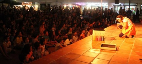 Numeroso público asistió a la apertura del XVII Festival de Títeres