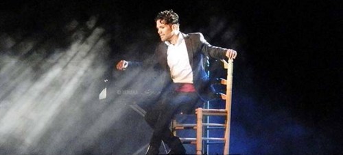 Agustín Barajas triunfó en Almuñécar con su espectáculo Entre Copla y Flamenco