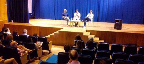 Interesante mesa redonda sobre Periodismo y democracia en España