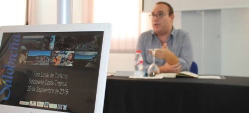 Ayto. y profesionales del sector se unen para establecer una estrategia turística conjunta para el municipio