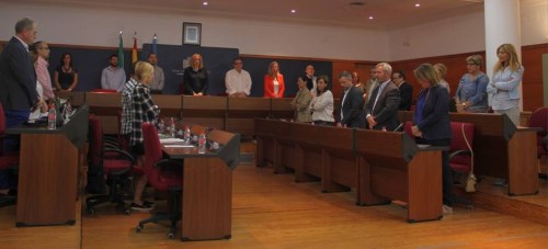 El Pleno guardó un minuto de silencio por las víctimas de la violencia machista El Pleno guardó un minuto de silencio por las víctimas de la violencia machista