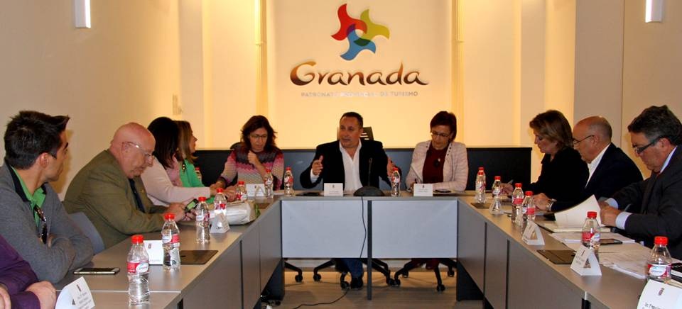 Antonio Gala, la fiesta del Cascamorras y Nevadensis, Premios Turismo de Granada 2015