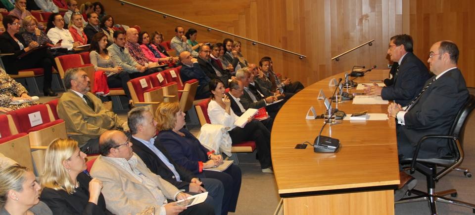 Diputación da voz a los alcaldes de la provincia para diseñar el nuevo sistema de gestión de residuos