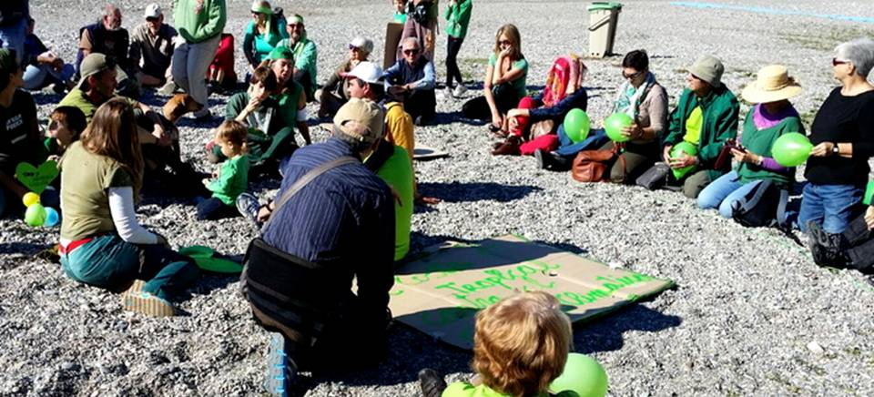 Concentración en La Herradura por la Marcha Mundial por el Clima
