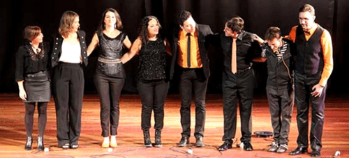 El grupo musical 'Sietemasuno' ofreció un bello concierto en Almuñécar