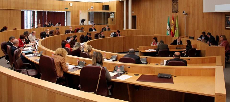 El Pleno provincial aprueba un nuevo sistema de gestión de residuos urbanos que abarata el coste para los municipios