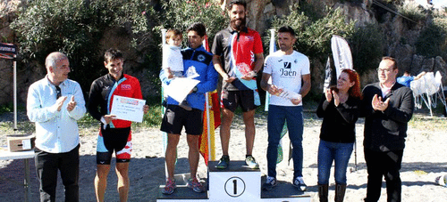 El 'Trail Costa Tropical' de Salobreña sorprende a los participantes por la variedad de paisajes de su trazado