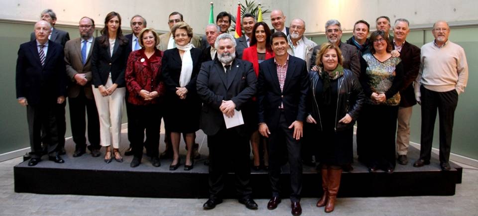Heras-Casado, García Calderón y Luis Rosales, reconocidos por la Diputación de Granada