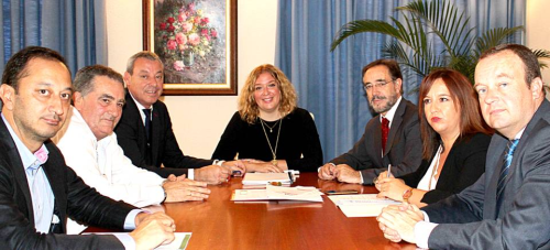 La alcaldesa destaca la buena sintonía entre Ayuntamiento, Junta y Puerto para impulsar el desarrollo de Motril