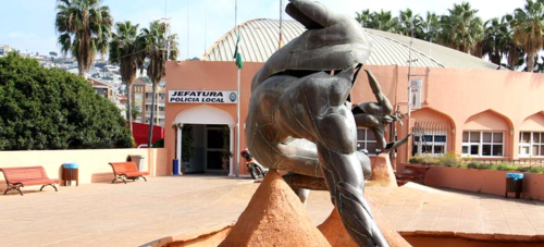 La Policía Local de Almuñécar detiene a una mujer por intento de homicidio