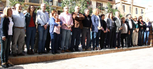 Motril muestra su solidaridad con las víctimas de los atentados