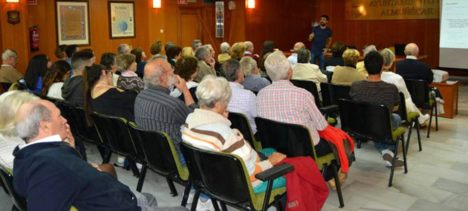 Una conferencia en la Casa de la Cultura trató la formación del Sistema Solar