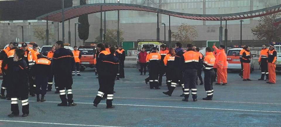 Dispositivo de Protección Civil para la búsqueda del anciano desaparecido en Granada 2