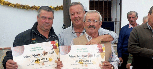 José María Cecilia Martín gana el concurso 'Vino Nuevo 2015' organizado por los Andalucistas y la AA.VV. de Rescate