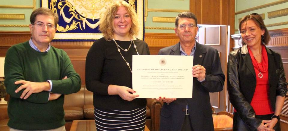 La UNED de Motril recibe un reconocimiento nacional por la gestión de su servicio de tutorías con los alumnos