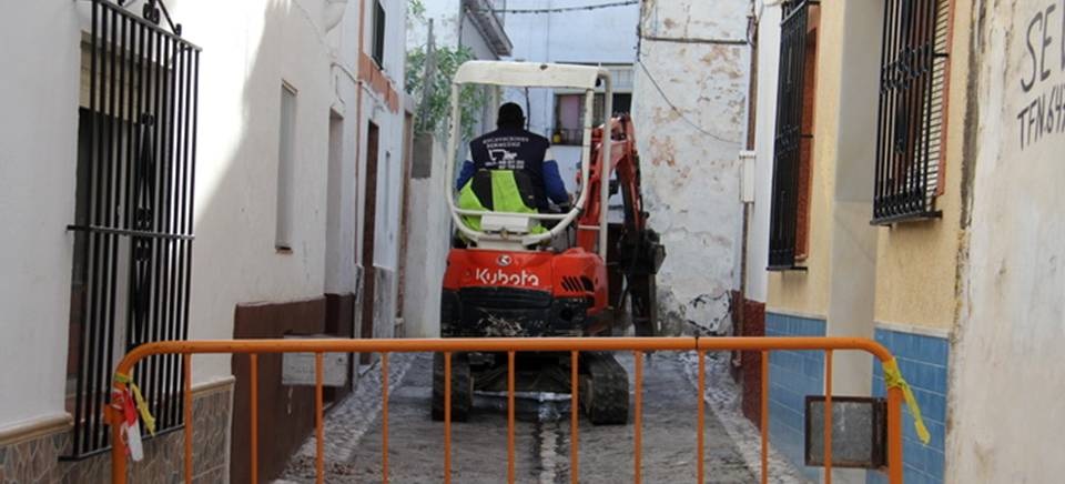 Comienzan los trabajos de rehabilitación integral de las calles Carmen Baja y Cobertizo