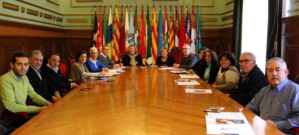 Ayuntamiento y Diputación dan los primeros pasos para implantar en Motril el ‘Sistema Arbitral de Consumo’