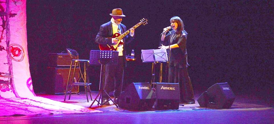 El Dúo Son de Jazz dio anoche un concierto del agrado del público