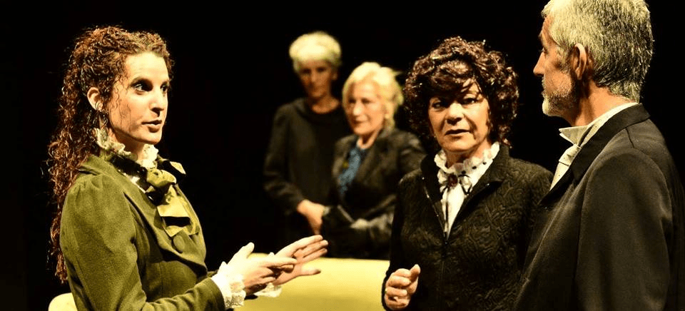 El Grupo de Teatro de Salobreña presenta en Almuñécar la obra 'Casa de Muñecas'