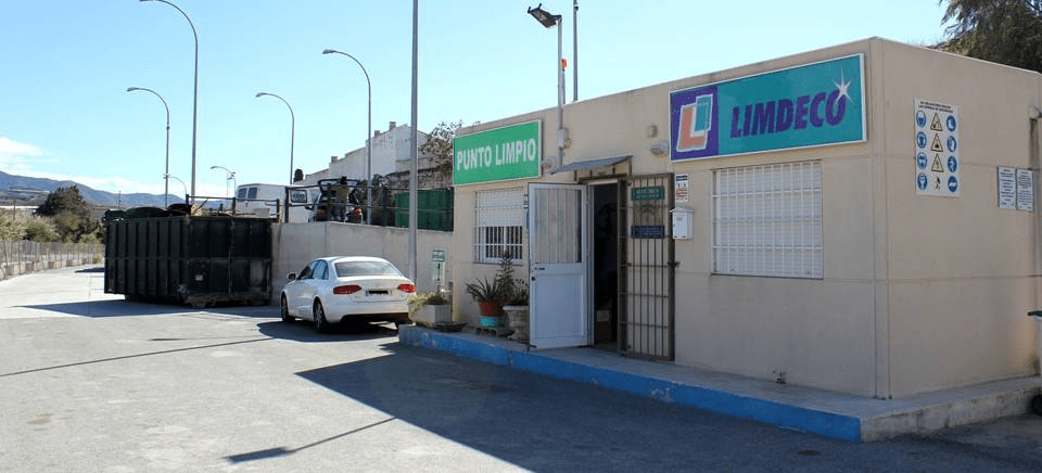 LIMDECO hace balance de la actividad del Punto Limpio, que recibió durante el año 2015 más de 19.000 entradas de residuos