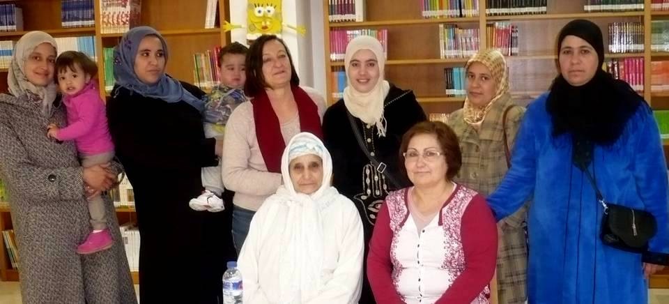 Los alumnos del ‘Curso de Español para Extranjeros’ conocen la Biblioteca del Varadero y el resto de infraestructuras culturales de Motril