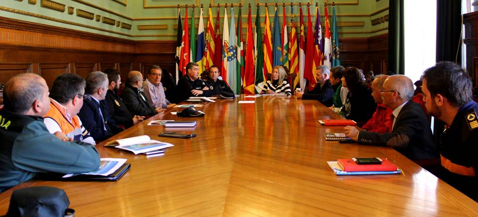 Primeras reuniones para coordinar el dispositivo de seguridad del ‘XI Festival Aéreo de Motril’