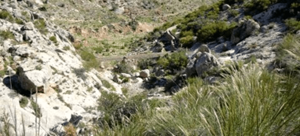 Senderistas sexitanos recorrerán este domingo la ruta de Las Palomas en la Sierra de Gádor