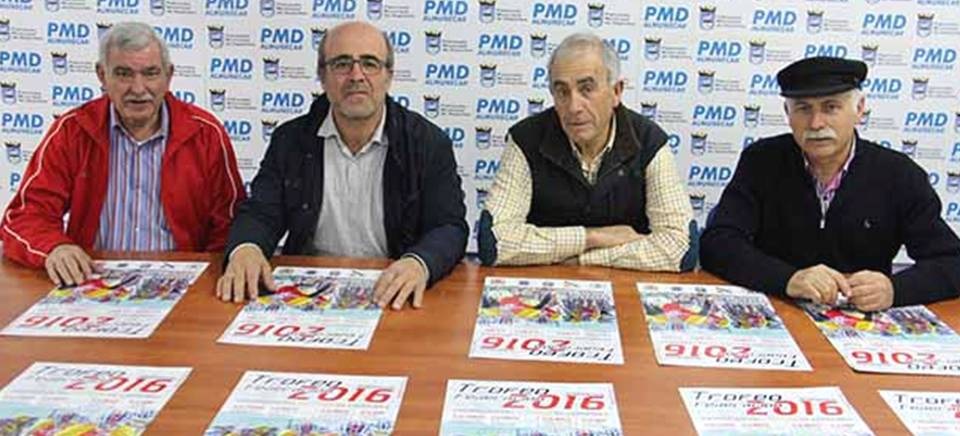 Almuñécar celebra este domingo el XXVI Memorial "David González" de ciclismo