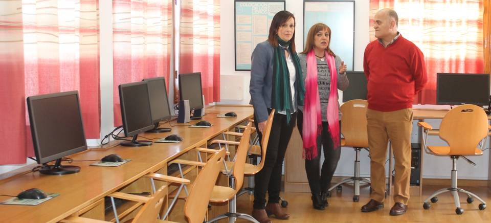 Lobres y La Caleta vuelven a tener clases de Informática