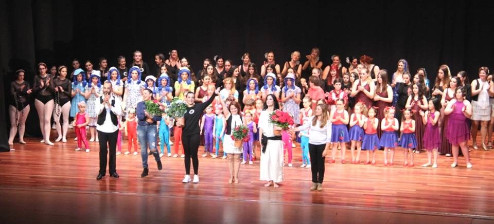 Almuñécar celebró con éxito total el Día Internacional de la Danza