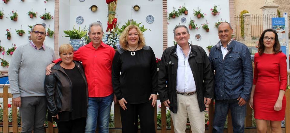 Comienzan las Cruces de Mayo con un gran ambiente y animación en Motril